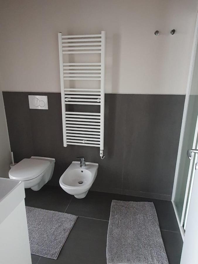 Ferienwohnung Residenza Puoti Peschiera del Garda Exterior foto
